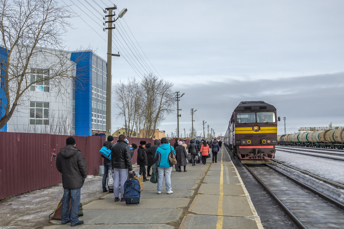 ЖД станция Нягань в Ханты-Мансийском автономном округе - Расписание поездов  и электричек, справочная жд вокзалов и станций, поиск дешевых жд билетов